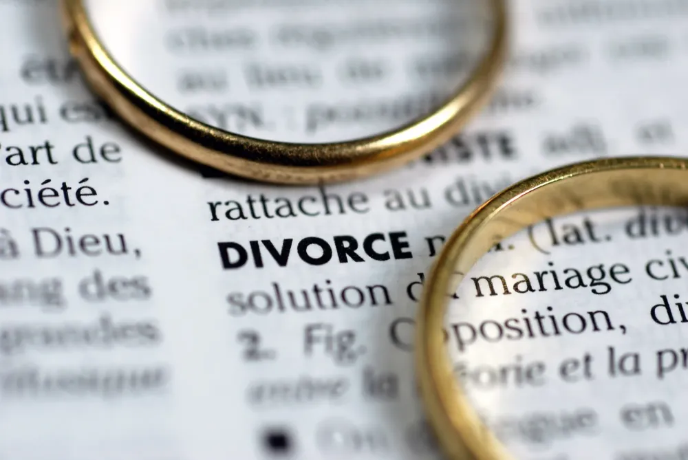 Divorce par consentement mutuel près de Saint-Denis-de-Pile
